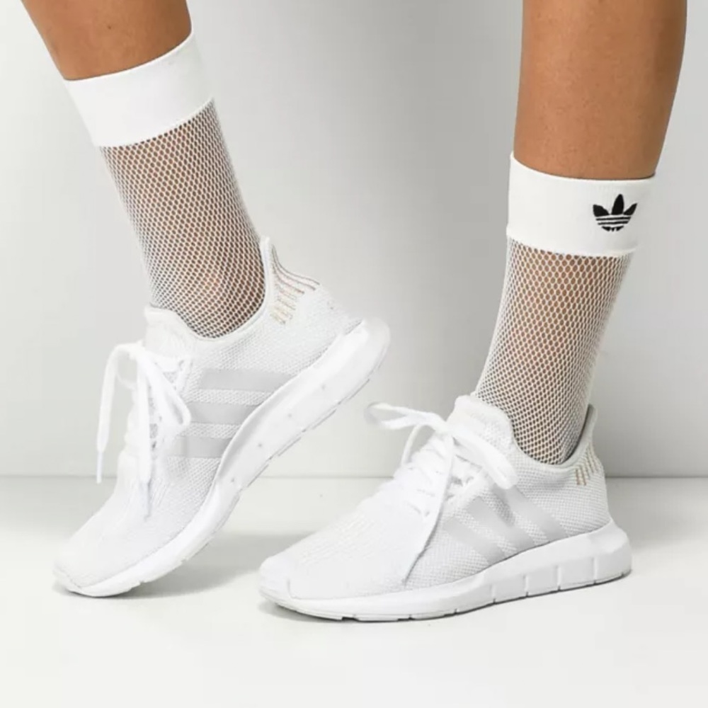 SOLD 🖤🤍 NWOT Adidas fishnet crew socks 🤍🖤